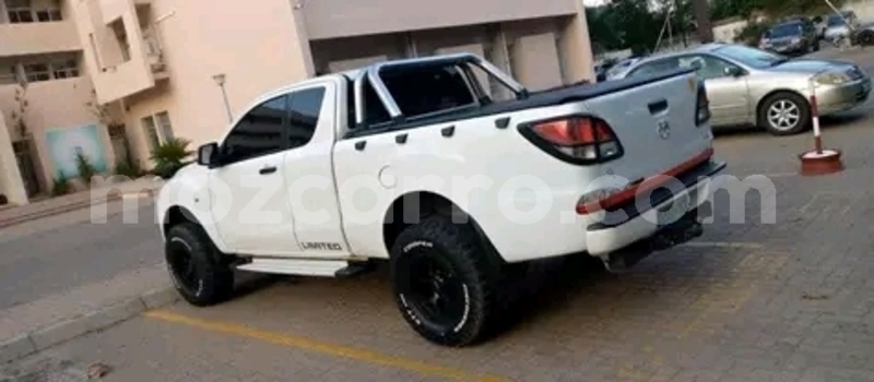 Big with watermark mazda bt 50 maputo maputo 15294