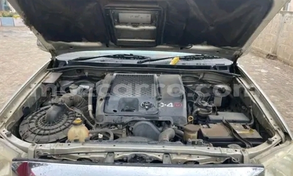 Nunua Ilio tumika Toyota Hilux Nyingine Gari ndani ya Maputo nchini Maputo Nunua Ilio tumika Toyota Hilux Nyingine Gari ndani ya Maputo nchini Maputo