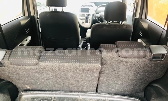 Comprar Usado Toyota Ractis Prata Carro em Maputo em Maputo Comprar Usado Toyota Ractis Prata Carro em Maputo em Maputo