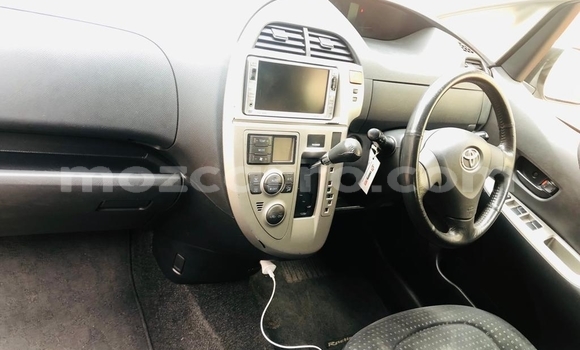 Comprar Usado Toyota Ractis Prata Carro em Maputo em Maputo Comprar Usado Toyota Ractis Prata Carro em Maputo em Maputo