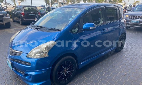 Comprar Usado Toyota Ractis Azul Carro em Maputo em Maputo Comprar Usado Toyota Ractis Azul Carro em Maputo em Maputo
