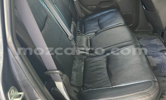Nunua Ilio tumika Toyota Land Cruiser Prado Fedha Gari ndani ya Maputo nchini Maputo Nunua Ilio tumika Toyota Land Cruiser Prado Fedha Gari ndani ya Maputo nchini Maputo