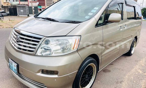 Nunua Ilio tumika Toyota Alphard Brown Gari ndani ya Maputo nchini Maputo Nunua Ilio tumika Toyota Alphard Brown Gari ndani ya Maputo nchini Maputo