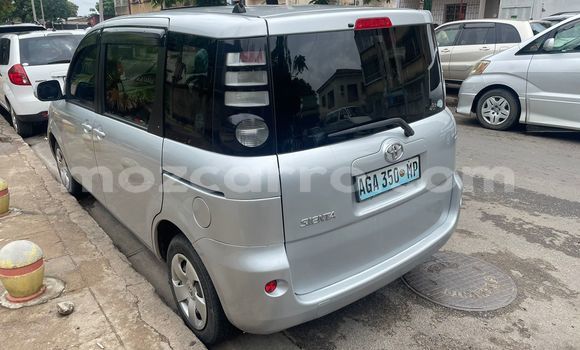 Nunua Ilio tumika Toyota Sienta Fedha Gari ndani ya Maputo nchini Maputo Nunua Ilio tumika Toyota Sienta Fedha Gari ndani ya Maputo nchini Maputo