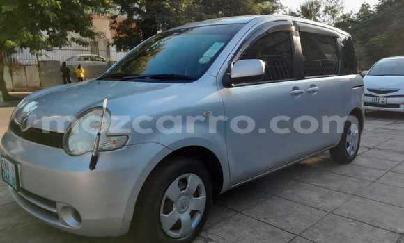 Comprar Usado Toyota Sienta Prata Carro em Maputo em Maputo Comprar Usado Toyota Sienta Prata Carro em Maputo em Maputo