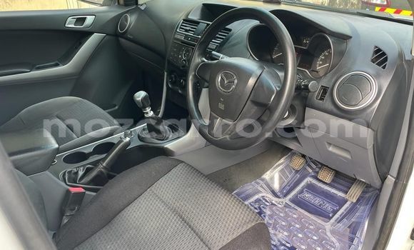Buy Used Mazda BT-50 White Car in Maputo in Maputo Buy Used Mazda BT-50 White Car in Maputo in Maputo