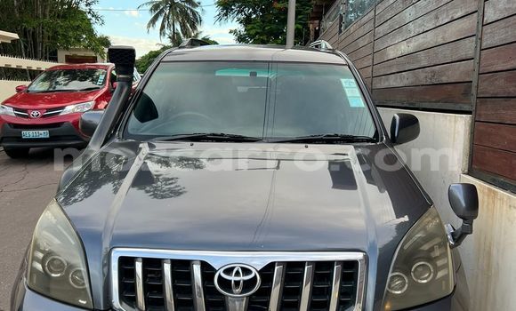 Tenga Tsaru Toyota Land Cruiser Prado Zvimwe Mota in Maputo in Maputo Tenga Tsaru Toyota Land Cruiser Prado Zvimwe Mota in Maputo in Maputo