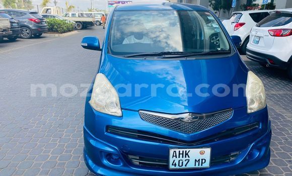Comprar Usado Toyota Ractis Azul Carro em Maputo em Maputo Comprar Usado Toyota Ractis Azul Carro em Maputo em Maputo