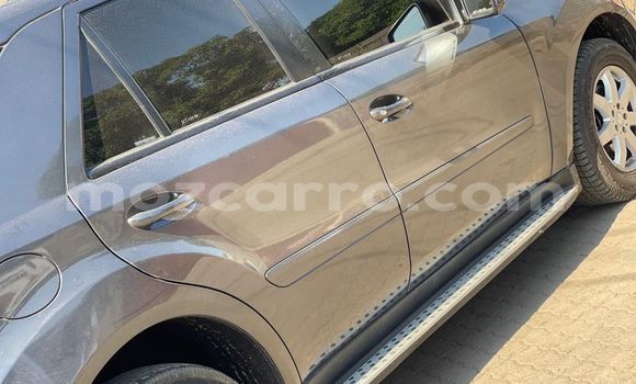 Nunua Ilio tumika Mercedes‒Benz ML-Class Nyingine Gari ndani ya Maputo nchini Maputo Nunua Ilio tumika Mercedes‒Benz ML-Class Nyingine Gari ndani ya Maputo nchini Maputo