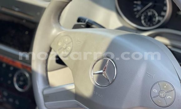 Nunua Ilio tumika Mercedes‒Benz ML-Class Nyingine Gari ndani ya Maputo nchini Maputo Nunua Ilio tumika Mercedes‒Benz ML-Class Nyingine Gari ndani ya Maputo nchini Maputo