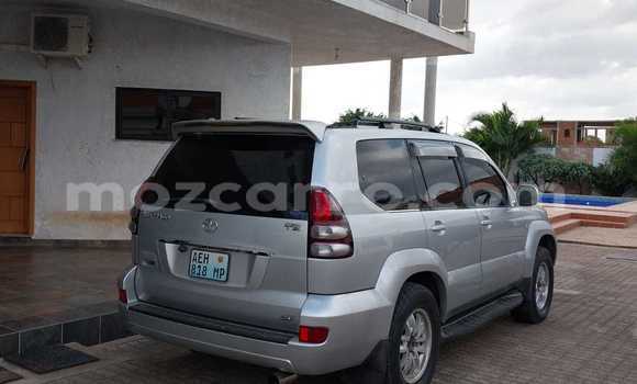 Nunua Ilio tumika Toyota Land Cruiser Prado Fedha Gari ndani ya Maputo nchini Maputo Nunua Ilio tumika Toyota Land Cruiser Prado Fedha Gari ndani ya Maputo nchini Maputo