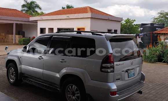 Nunua Ilio tumika Toyota Land Cruiser Prado Fedha Gari ndani ya Maputo nchini Maputo Nunua Ilio tumika Toyota Land Cruiser Prado Fedha Gari ndani ya Maputo nchini Maputo