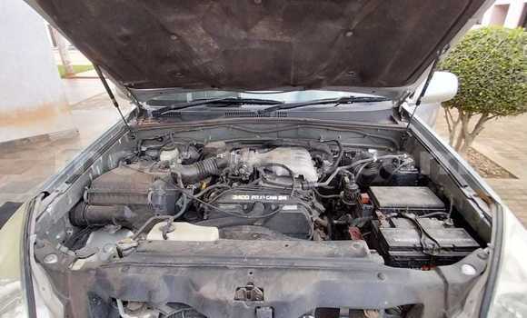 Nunua Ilio tumika Toyota Land Cruiser Prado Fedha Gari ndani ya Maputo nchini Maputo Nunua Ilio tumika Toyota Land Cruiser Prado Fedha Gari ndani ya Maputo nchini Maputo