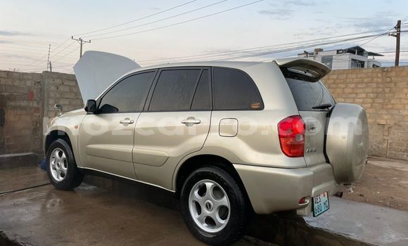 Comprar Usado Toyota RAV4 Castanho Carro em Maputo em Maputo Comprar Usado Toyota RAV4 Castanho Carro em Maputo em Maputo