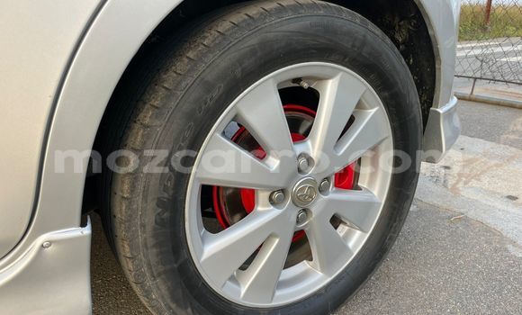 Nunua Ilio tumika Toyota Ractis Fedha Gari ndani ya Maputo nchini Maputo Nunua Ilio tumika Toyota Ractis Fedha Gari ndani ya Maputo nchini Maputo