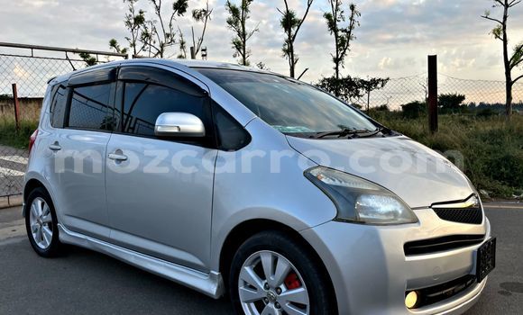 Nunua Ilio tumika Toyota Ractis Fedha Gari ndani ya Maputo nchini Maputo Nunua Ilio tumika Toyota Ractis Fedha Gari ndani ya Maputo nchini Maputo