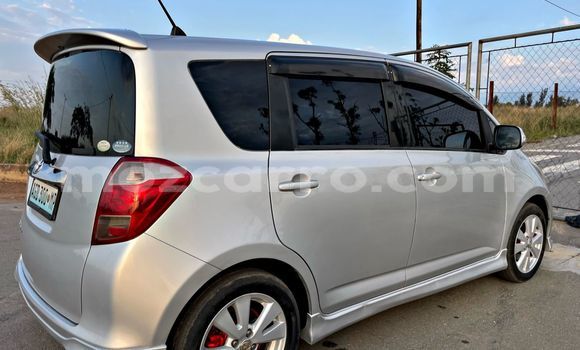 Nunua Ilio tumika Toyota Ractis Fedha Gari ndani ya Maputo nchini Maputo Nunua Ilio tumika Toyota Ractis Fedha Gari ndani ya Maputo nchini Maputo
