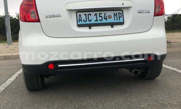 Nunua Ilio tumika Mazda Verisa Nyeupe Gari ndani ya Maputo nchini Maputo Nunua Ilio tumika Mazda Verisa Nyeupe Gari ndani ya Maputo nchini Maputo