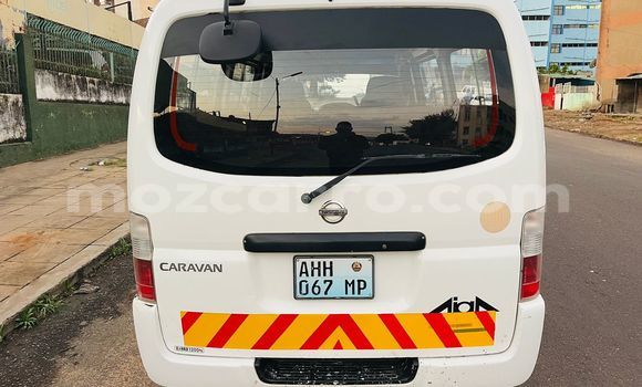 Nunua Ilio tumika Nissan Crew Nyeupe Gari ndani ya Maputo nchini Maputo Nunua Ilio tumika Nissan Crew Nyeupe Gari ndani ya Maputo nchini Maputo