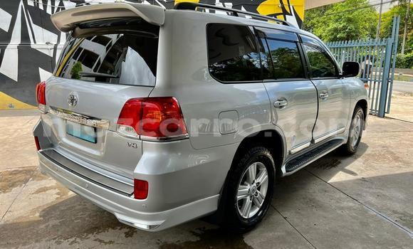 Comprar Usado Toyota Land Cruiser Prado De outros Carro em Maputo em Maputo Comprar Usado Toyota Land Cruiser Prado De outros Carro em Maputo em Maputo
