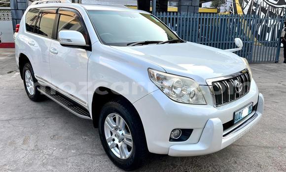 Comprar Usado Toyota Land Cruiser Prado Branco Carro em Maputo em Maputo