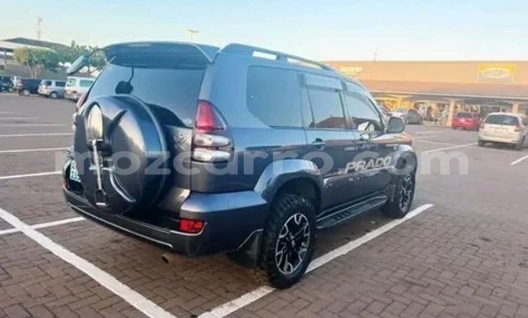 Tenga Tsaru Toyota Land Cruiser Prado Zvimwe Mota in Maputo in Maputo