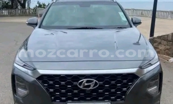 Nunua Ilio tumika Hyundai Santa Fe Nyingine Gari ndani ya Maputo nchini Maputo Nunua Ilio tumika Hyundai Santa Fe Nyingine Gari ndani ya Maputo nchini Maputo