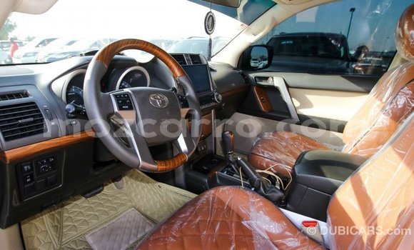 Comprar Importar Toyota Prado Branco Carro em Import - Dubai em Cabo Delgado Comprar Importar Toyota Prado Branco Carro em Import - Dubai em Cabo Delgado