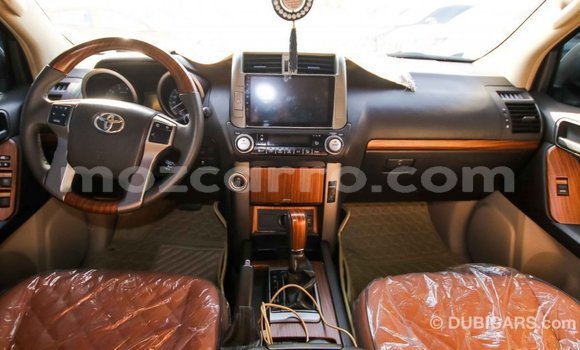 Comprar Importar Toyota Prado Branco Carro em Import - Dubai em Cabo Delgado Comprar Importar Toyota Prado Branco Carro em Import - Dubai em Cabo Delgado