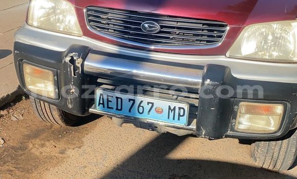 Comprar Usado Toyota Camry Vermelho Carro em Maputo em Maputo