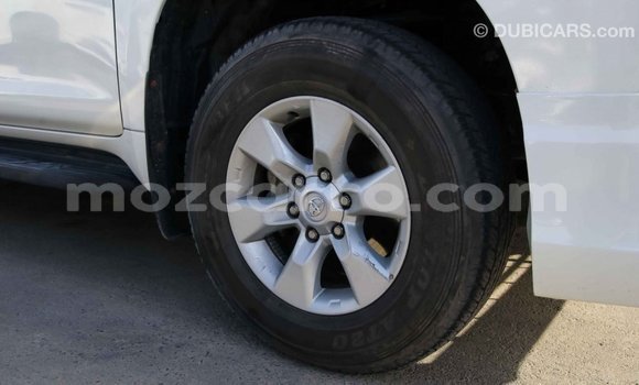 Comprar Importar Toyota Prado Branco Carro em Import - Dubai em Cabo Delgado Comprar Importar Toyota Prado Branco Carro em Import - Dubai em Cabo Delgado