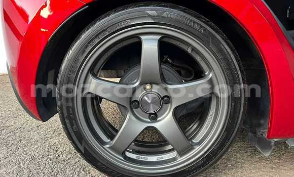 Nunua Ilio tumika Mazda Demio Nyekundu Gari ndani ya Maputo nchini Maputo Nunua Ilio tumika Mazda Demio Nyekundu Gari ndani ya Maputo nchini Maputo