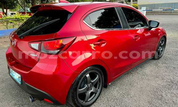 Nunua Ilio tumika Mazda Demio Nyekundu Gari ndani ya Maputo nchini Maputo Nunua Ilio tumika Mazda Demio Nyekundu Gari ndani ya Maputo nchini Maputo