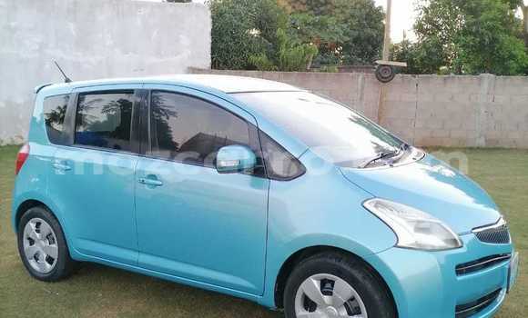 Nunua Ilio tumika Toyota Ractis Bluu Gari ndani ya Maputo nchini Maputo Nunua Ilio tumika Toyota Ractis Bluu Gari ndani ya Maputo nchini Maputo
