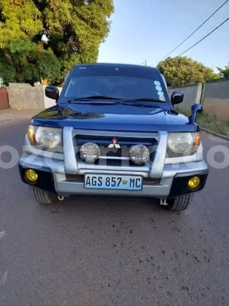 Big with watermark mitsubishi pajero io maputo maputo 15447