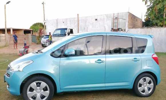 Comprar Usado Toyota Ractis Azul Carro em Maputo em Maputo Comprar Usado Toyota Ractis Azul Carro em Maputo em Maputo