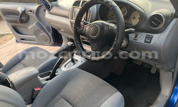 Comprar Usado Toyota RAV4 Azul Carro em Maputo em Maputo Comprar Usado Toyota RAV4 Azul Carro em Maputo em Maputo