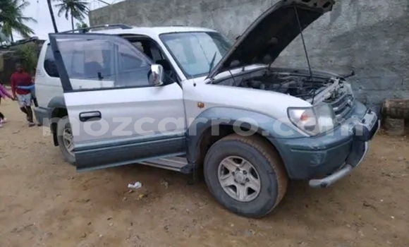 Nunua Ilio tumika Toyota Land Cruiser Prado Nyingine Gari ndani ya Maputo nchini Maputo Nunua Ilio tumika Toyota Land Cruiser Prado Nyingine Gari ndani ya Maputo nchini Maputo