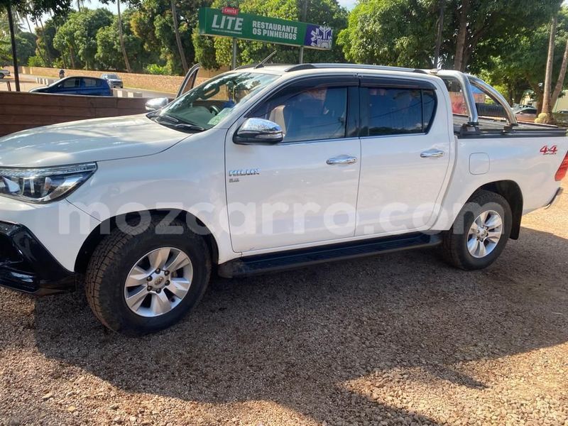 Big with watermark toyota hiluxe revo maputo maputo 15474