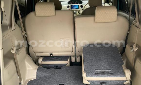 Nunua Ilio tumika Toyota Sienta Bluu Gari ndani ya Maputo nchini Maputo Nunua Ilio tumika Toyota Sienta Bluu Gari ndani ya Maputo nchini Maputo