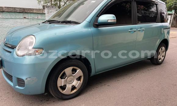 Nunua Ilio tumika Toyota Sienta Bluu Gari ndani ya Maputo nchini Maputo Nunua Ilio tumika Toyota Sienta Bluu Gari ndani ya Maputo nchini Maputo