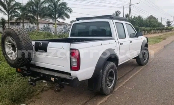 Comprar Usado Nissan Hardbody Branco Carro em Maputo em Maputo Comprar Usado Nissan Hardbody Branco Carro em Maputo em Maputo