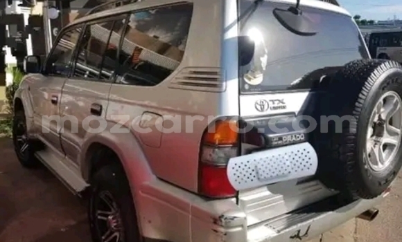 Nunua Ilio tumika Toyota Land Cruiser Prado Nyingine Gari ndani ya Maputo nchini Maputo Nunua Ilio tumika Toyota Land Cruiser Prado Nyingine Gari ndani ya Maputo nchini Maputo