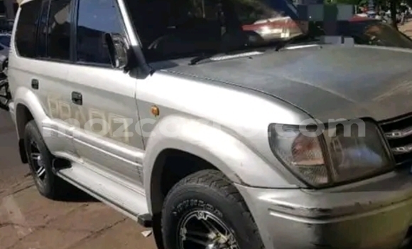 Nunua Ilio tumika Toyota Land Cruiser Prado Nyingine Gari ndani ya Maputo nchini Maputo Nunua Ilio tumika Toyota Land Cruiser Prado Nyingine Gari ndani ya Maputo nchini Maputo