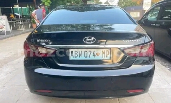 Nunua Ilio tumika Hyundai Sonata Nyeusi Gari ndani ya Maputo nchini Maputo Nunua Ilio tumika Hyundai Sonata Nyeusi Gari ndani ya Maputo nchini Maputo