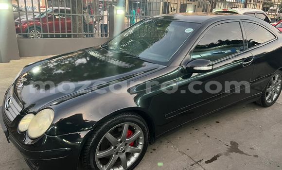 Tenga Tsaru Mercedes-Benz C-Classe Nhema Mota in Maputo in Maputo Tenga Tsaru Mercedes-Benz C-Classe Nhema Mota in Maputo in Maputo