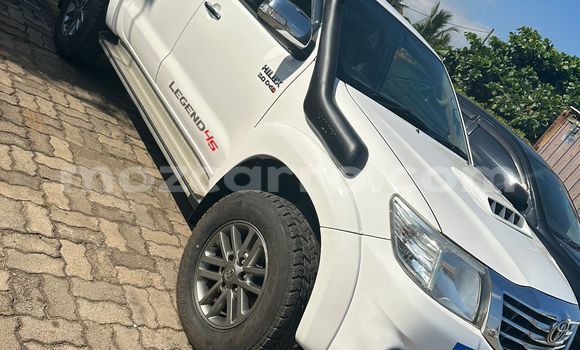 Tenga Tsaru Toyota Hilux Chena Mota in Maputo in Maputo Tenga Tsaru Toyota Hilux Chena Mota in Maputo in Maputo