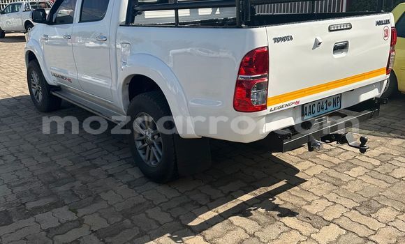 Tenga Tsaru Toyota Hilux Chena Mota in Maputo in Maputo Tenga Tsaru Toyota Hilux Chena Mota in Maputo in Maputo