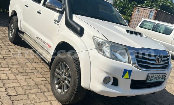 Tenga Tsaru Toyota Hilux Chena Mota in Maputo in Maputo Tenga Tsaru Toyota Hilux Chena Mota in Maputo in Maputo