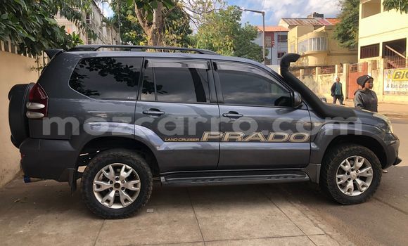 Tenga Tsaru Toyota Land Cruiser Prado Chena Mota in Maputo in Maputo Tenga Tsaru Toyota Land Cruiser Prado Chena Mota in Maputo in Maputo